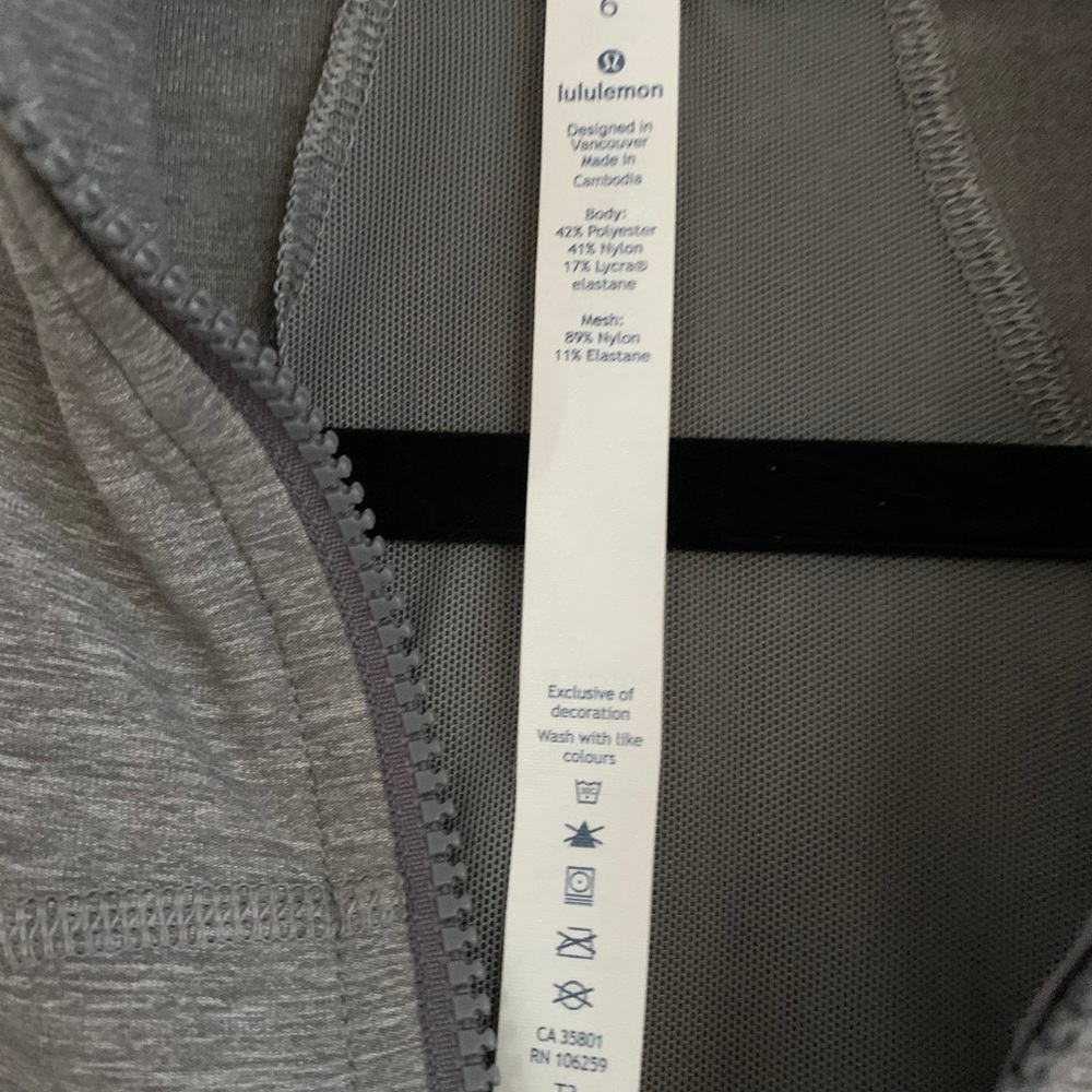 Authentic Lululemon Lightweight Jacket - image 6